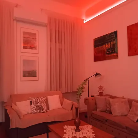 Chic Cozy Quiet Deluxe Citycenter In Astoria With Ac アパート