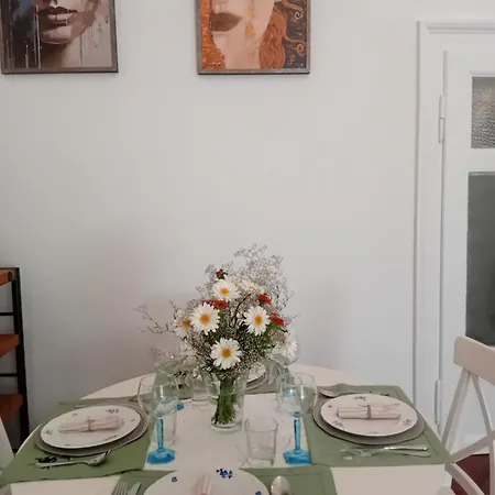 Chic Cozy Quiet Deluxe Citycenter In Astoria With Ac * Βουδαπέστη