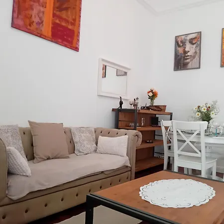 Chic Cozy Quiet Deluxe Citycenter In Astoria With Ac