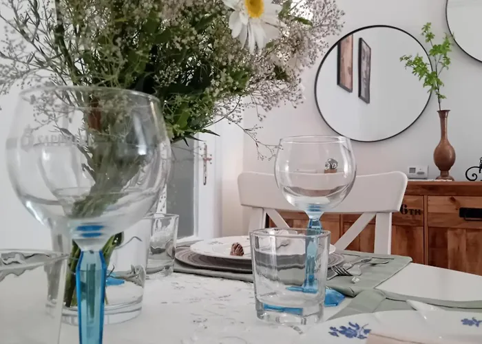 شقة Chic Cozy Quiet Deluxe Citycenter In Astoria With Ac بودابست