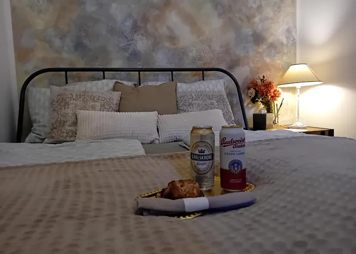 Chic Cozy Quiet Deluxe Citycenter In Astoria With Ac شقة