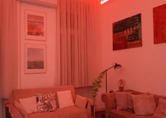Chic Cozy Quiet Deluxe Citycenter In Astoria With Ac شقة