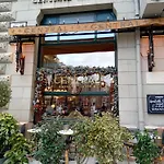 Апартаменты Chic Cozy Quiet Deluxe Citycenter In Astoria With Ac