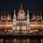 Апартаменты Chic Cozy Quiet Deluxe Citycenter In Astoria With Ac *